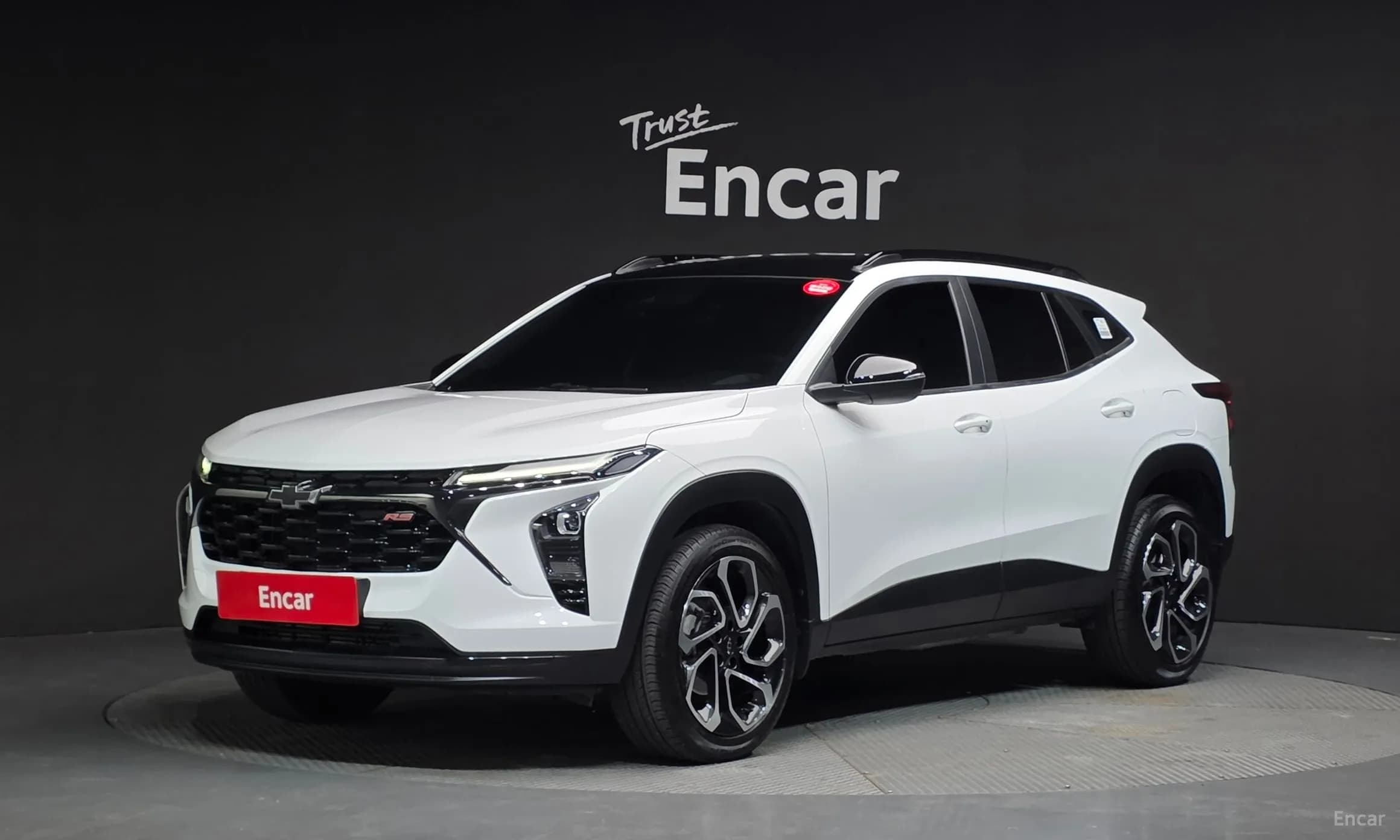 Trax Crossover