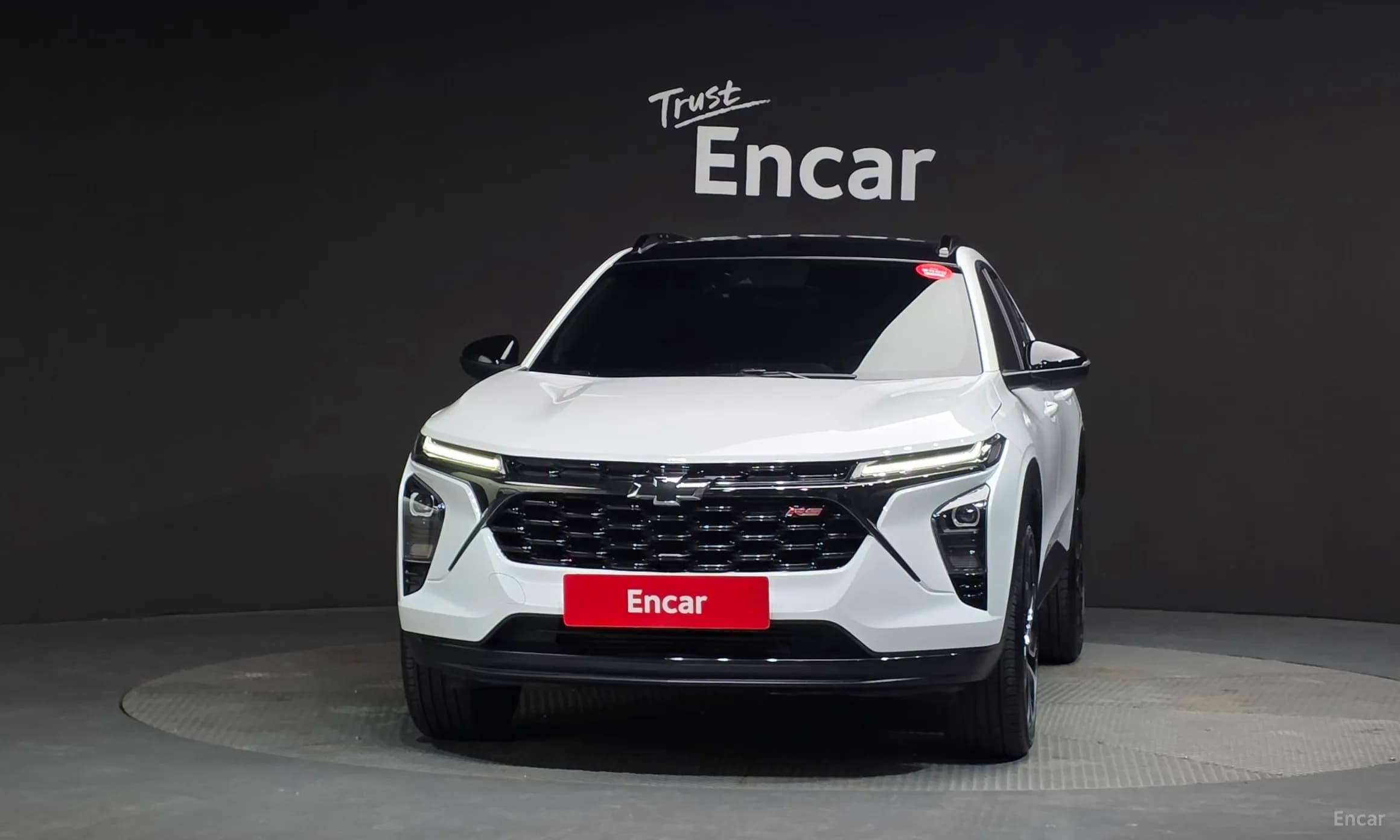 Trax Crossover