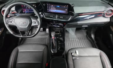 Trax Crossover