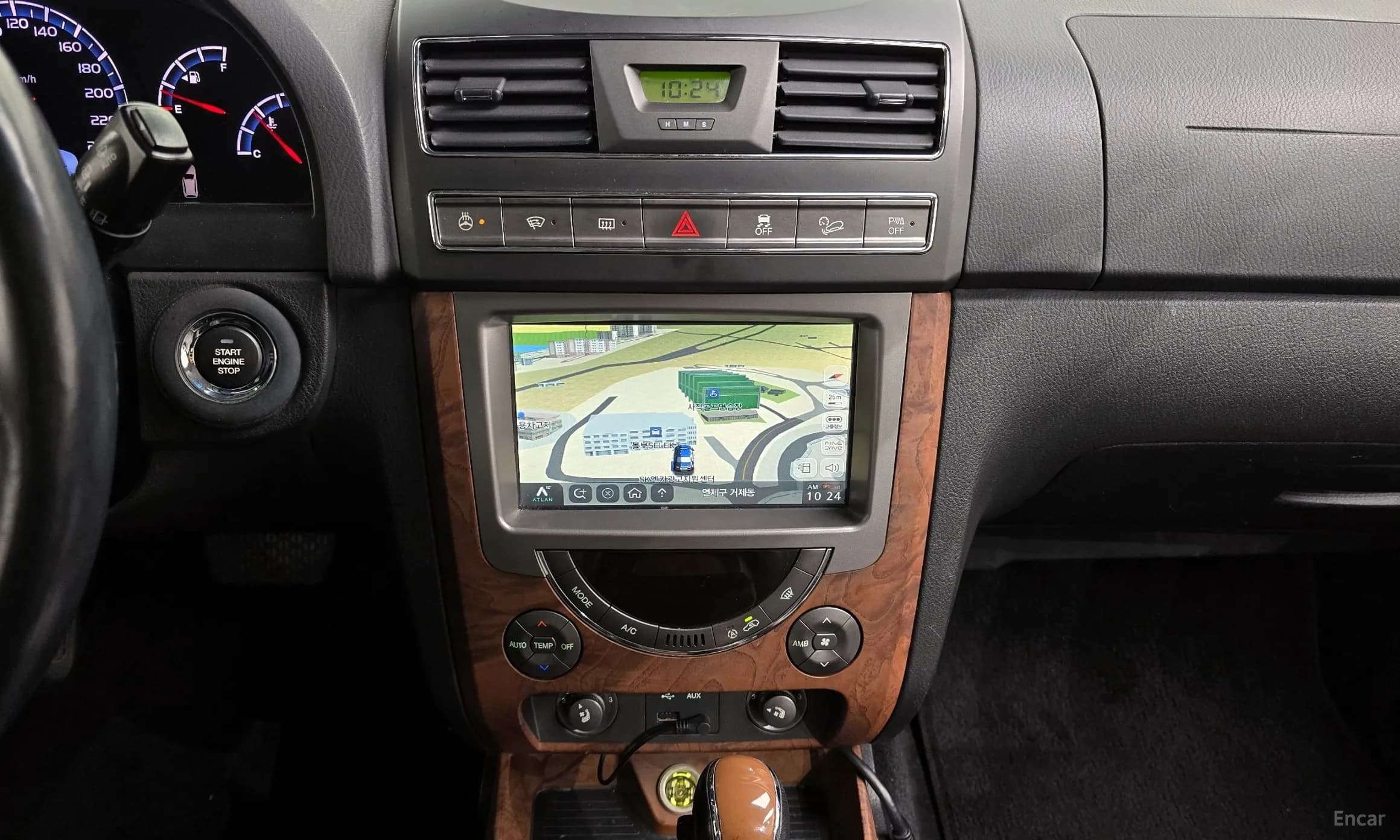 Rexton W