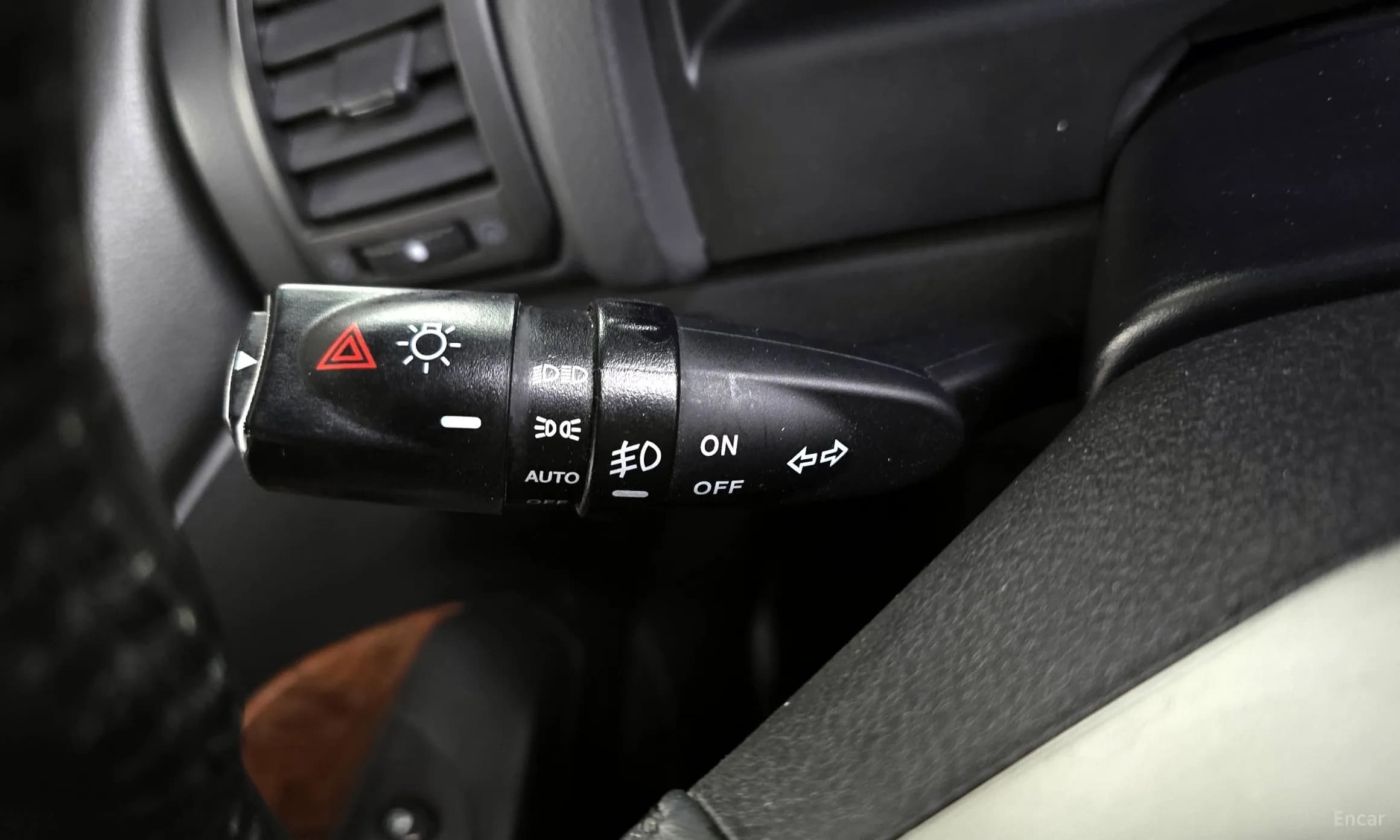 Rexton W
