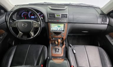 Rexton W