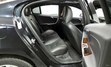 S60
