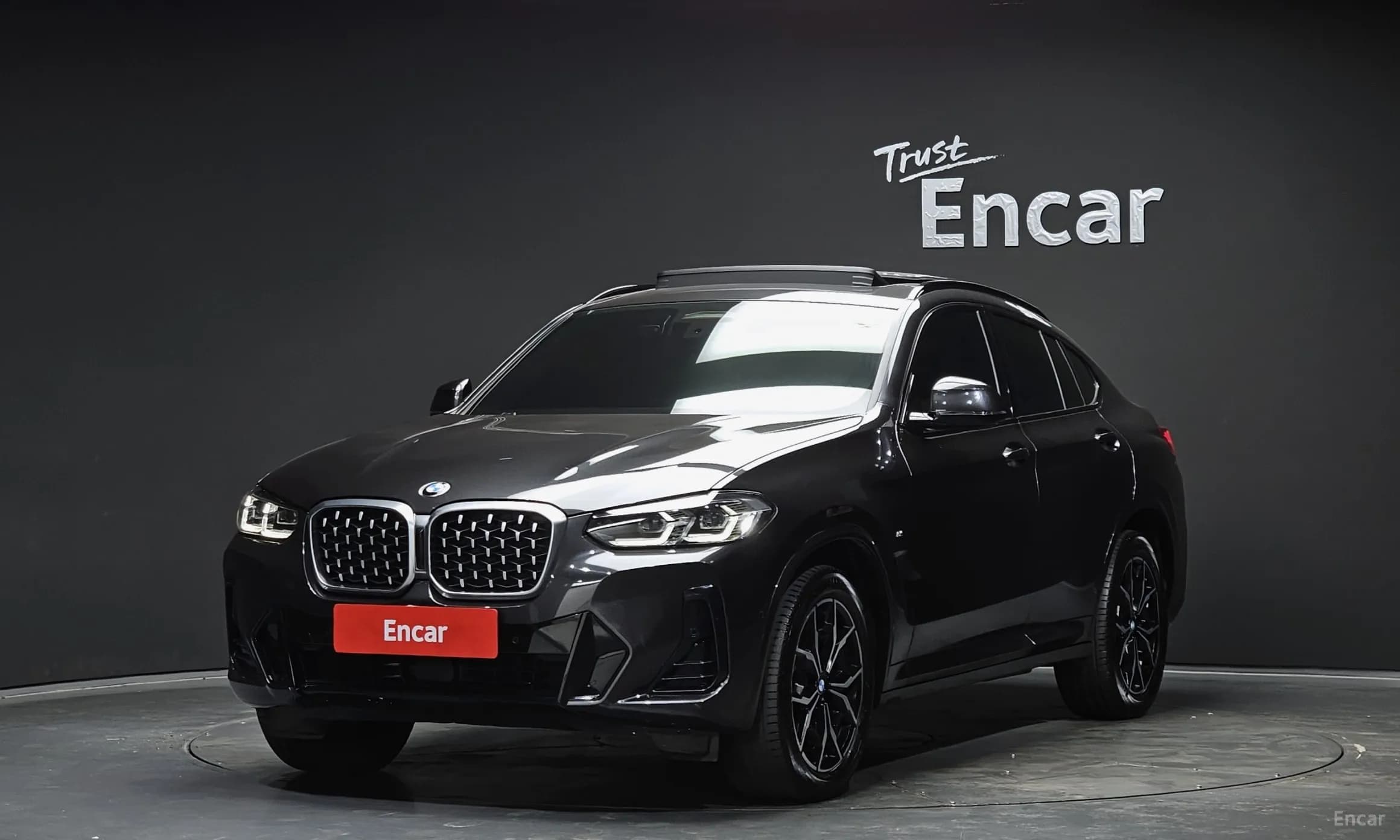 X4 (G02)