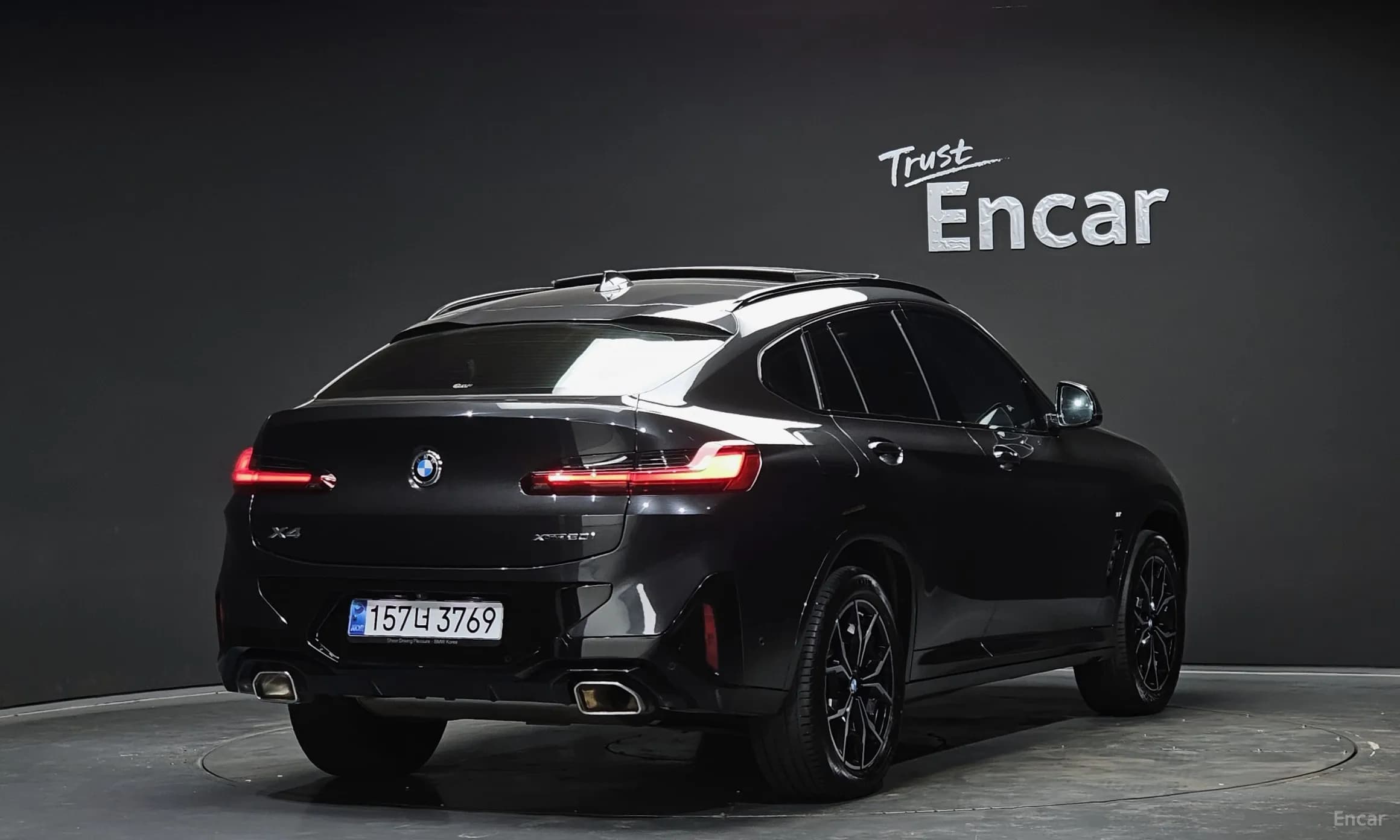 X4 (G02)