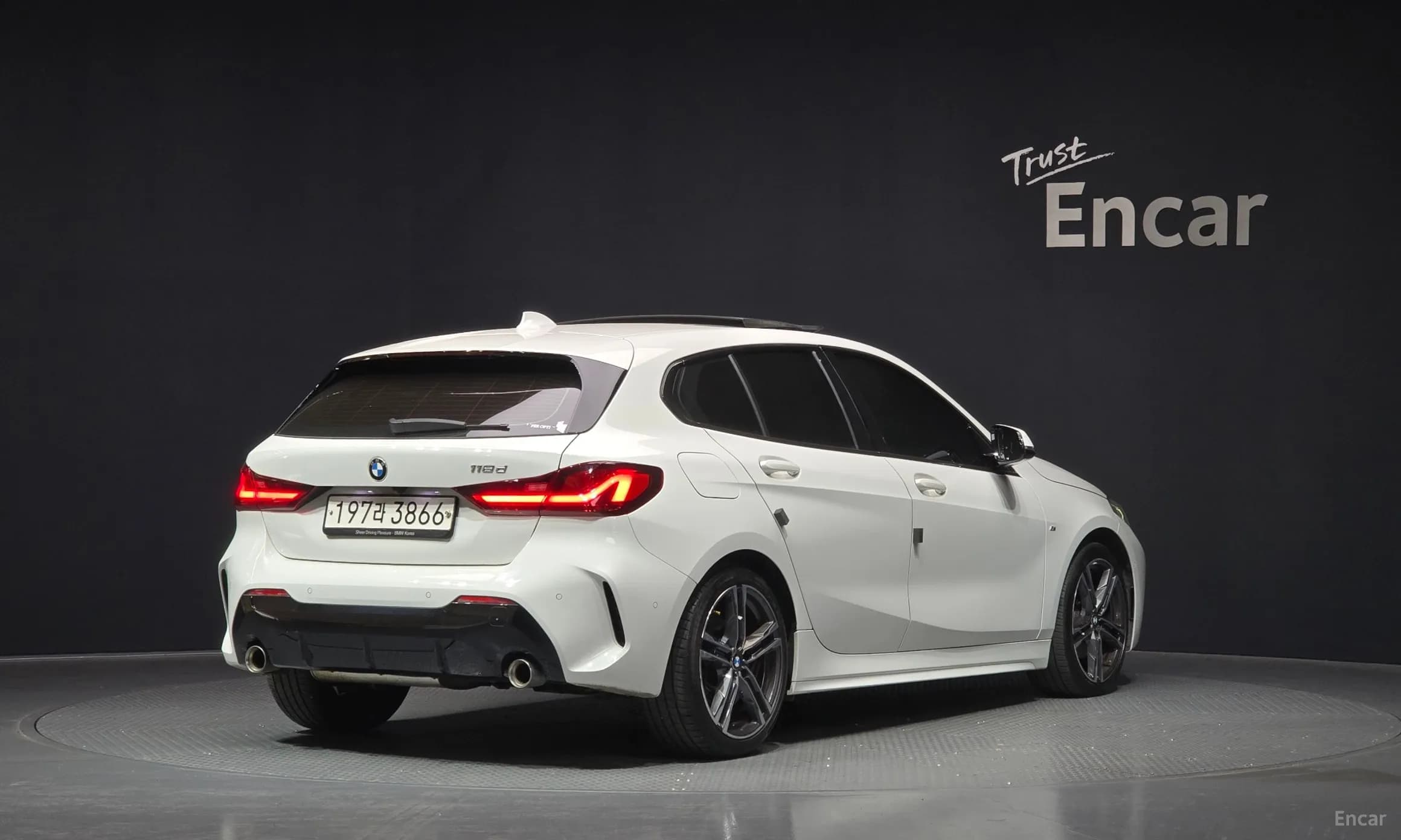 1 Series (F40)