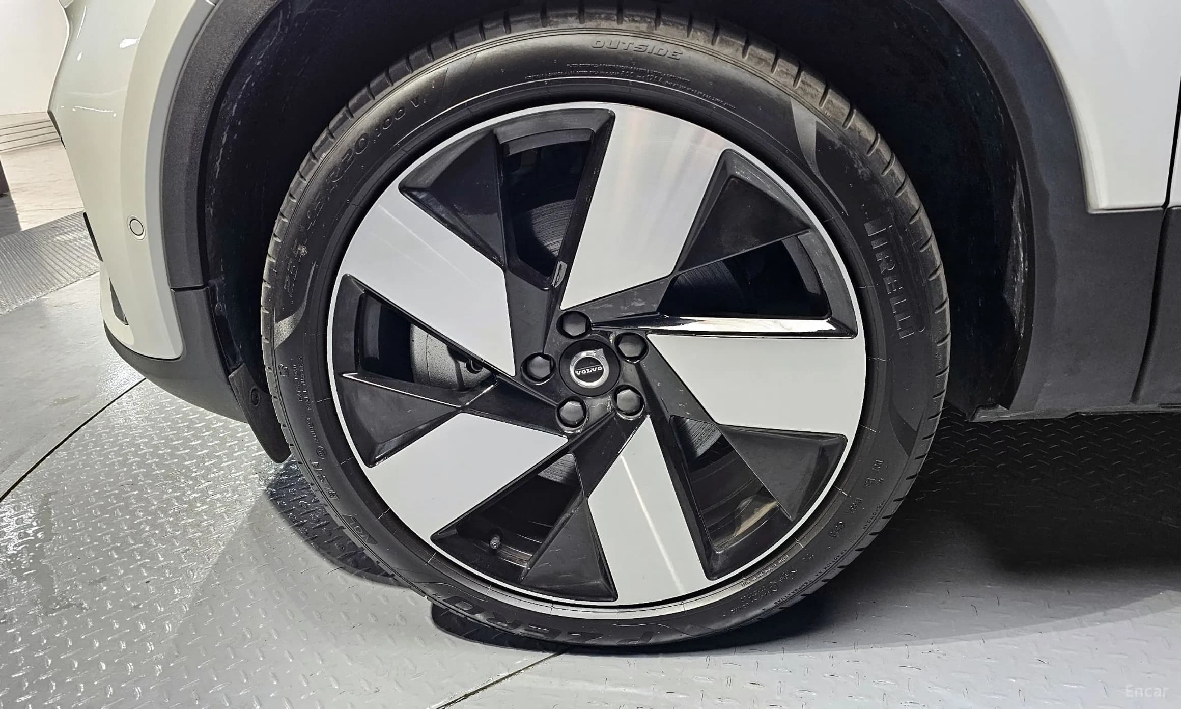XC40 Recharge