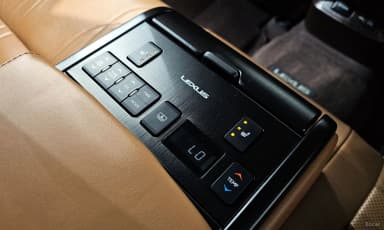 ES300h 7th Generation