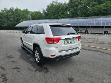 Grand Cherokee