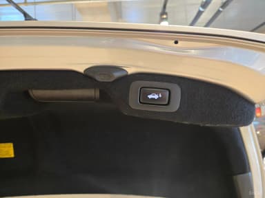 LS460L