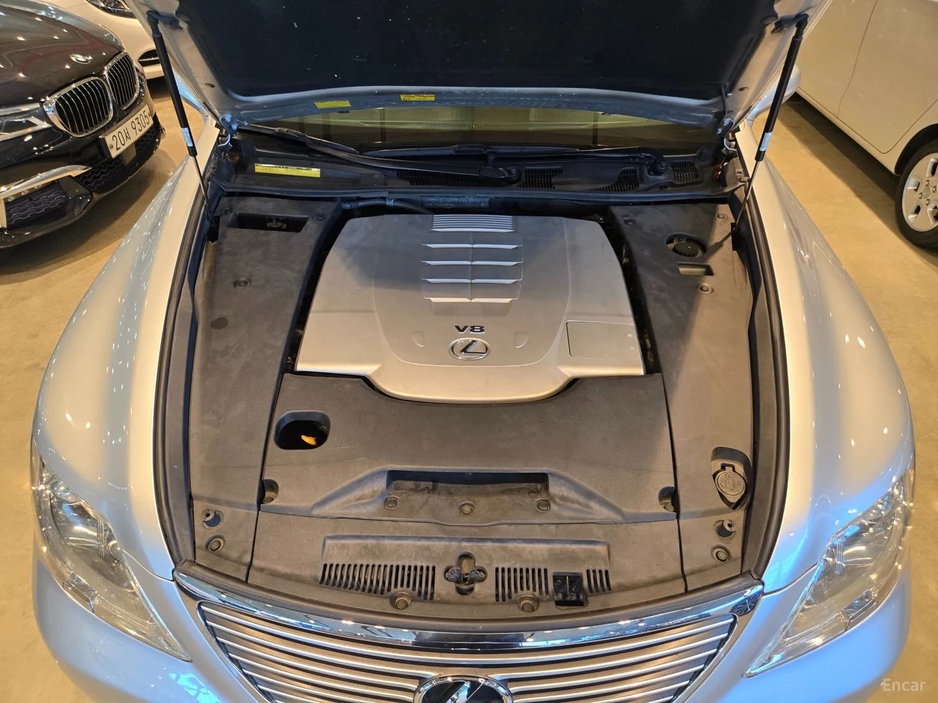 LS460L