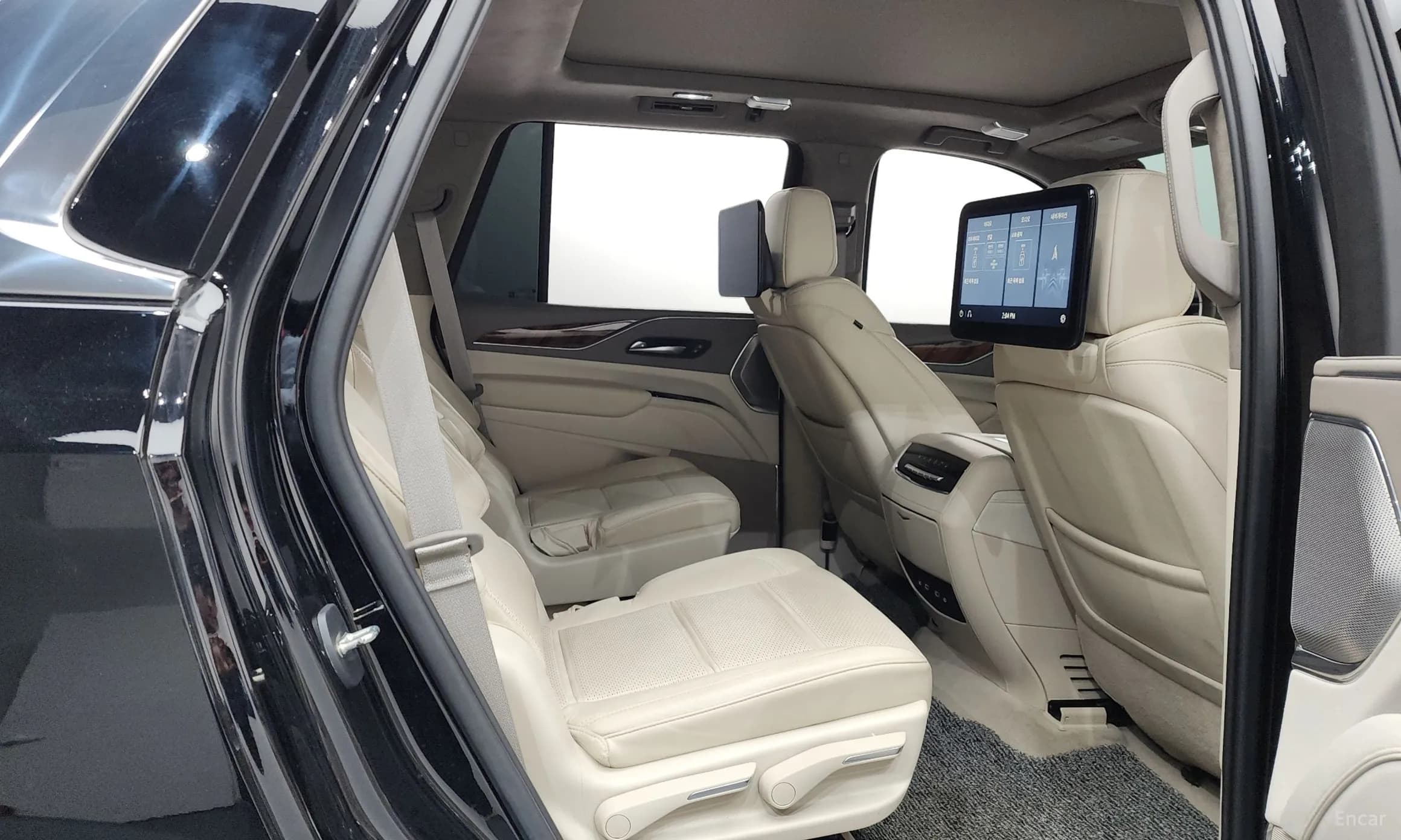 Escalade 5th Generation
