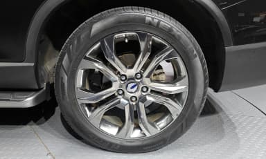 G4 Rexton