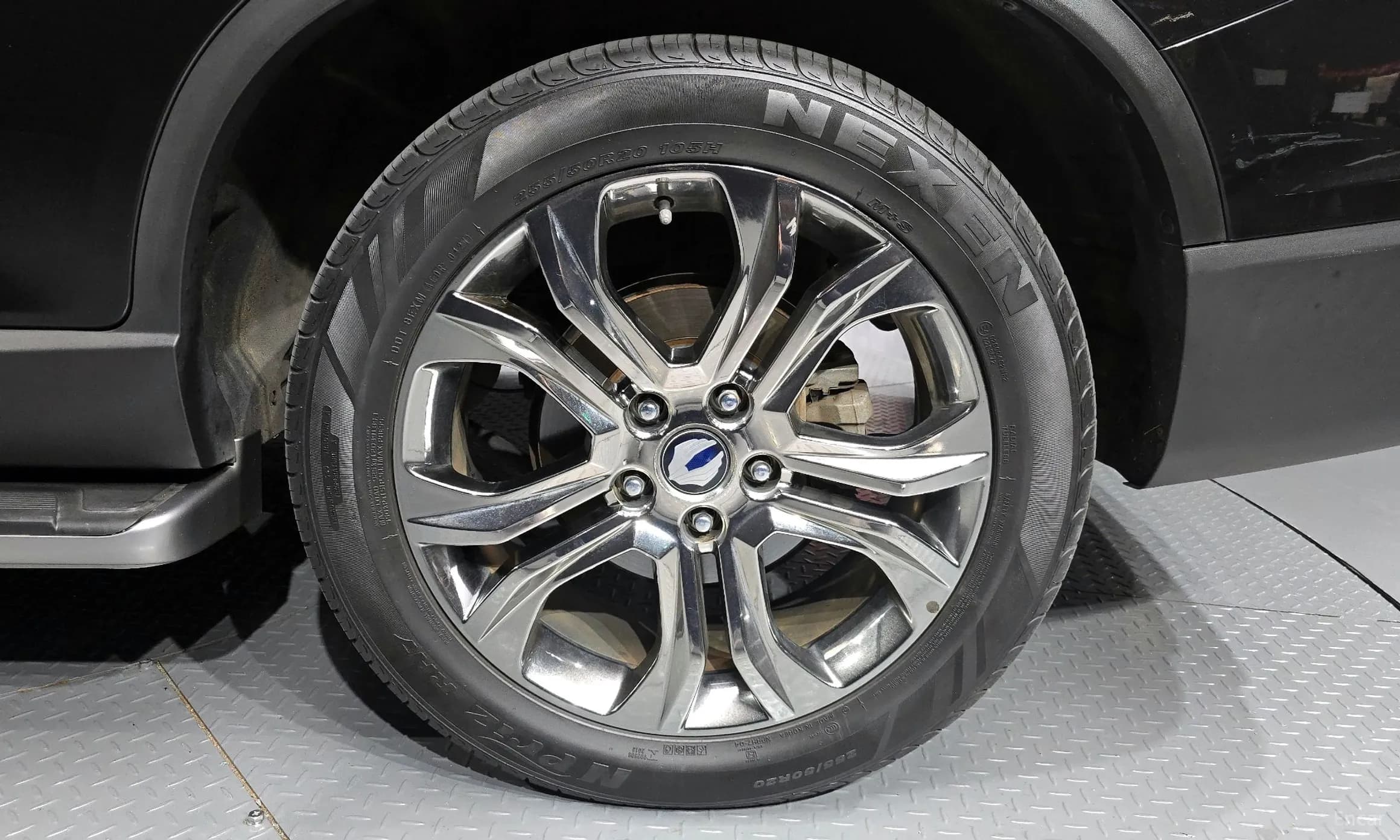 G4 Rexton