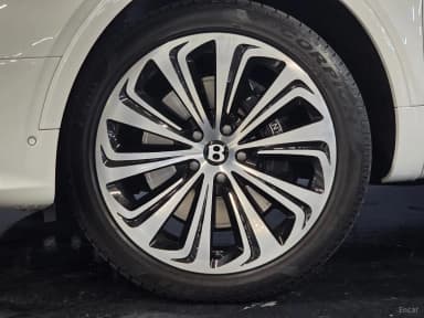 Bentayga
