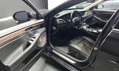 G90