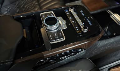 G90