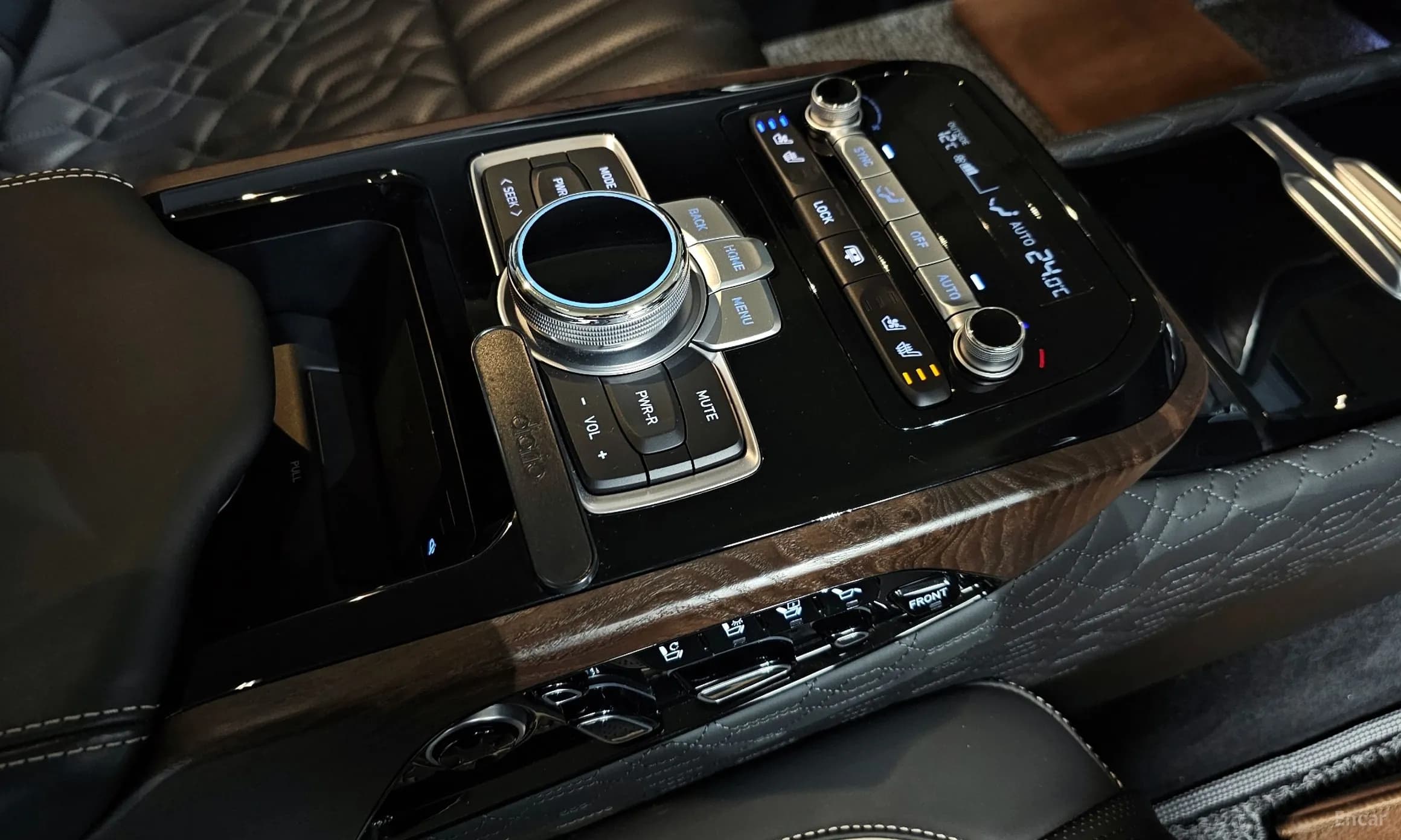 G90