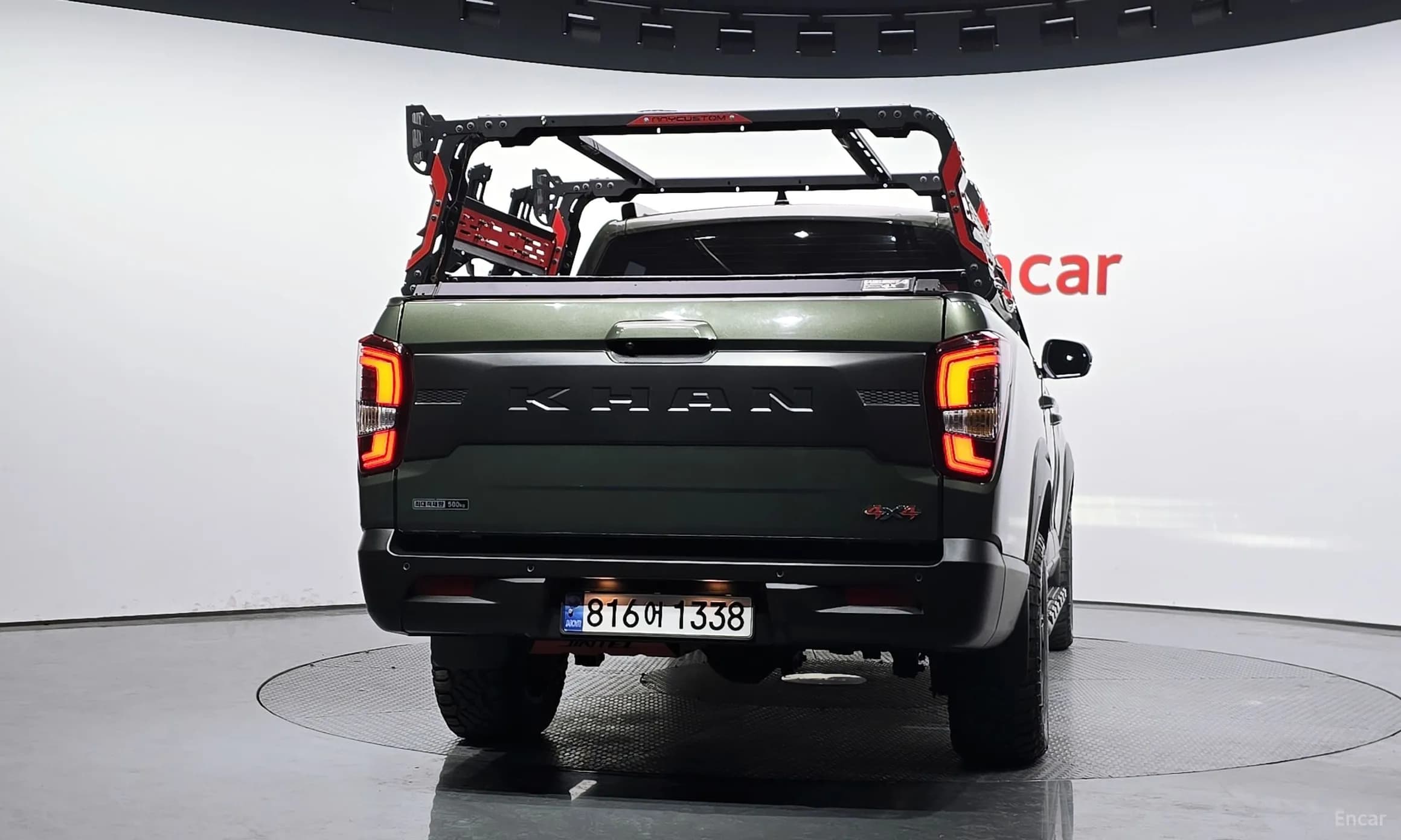 Rexton Sports Khan