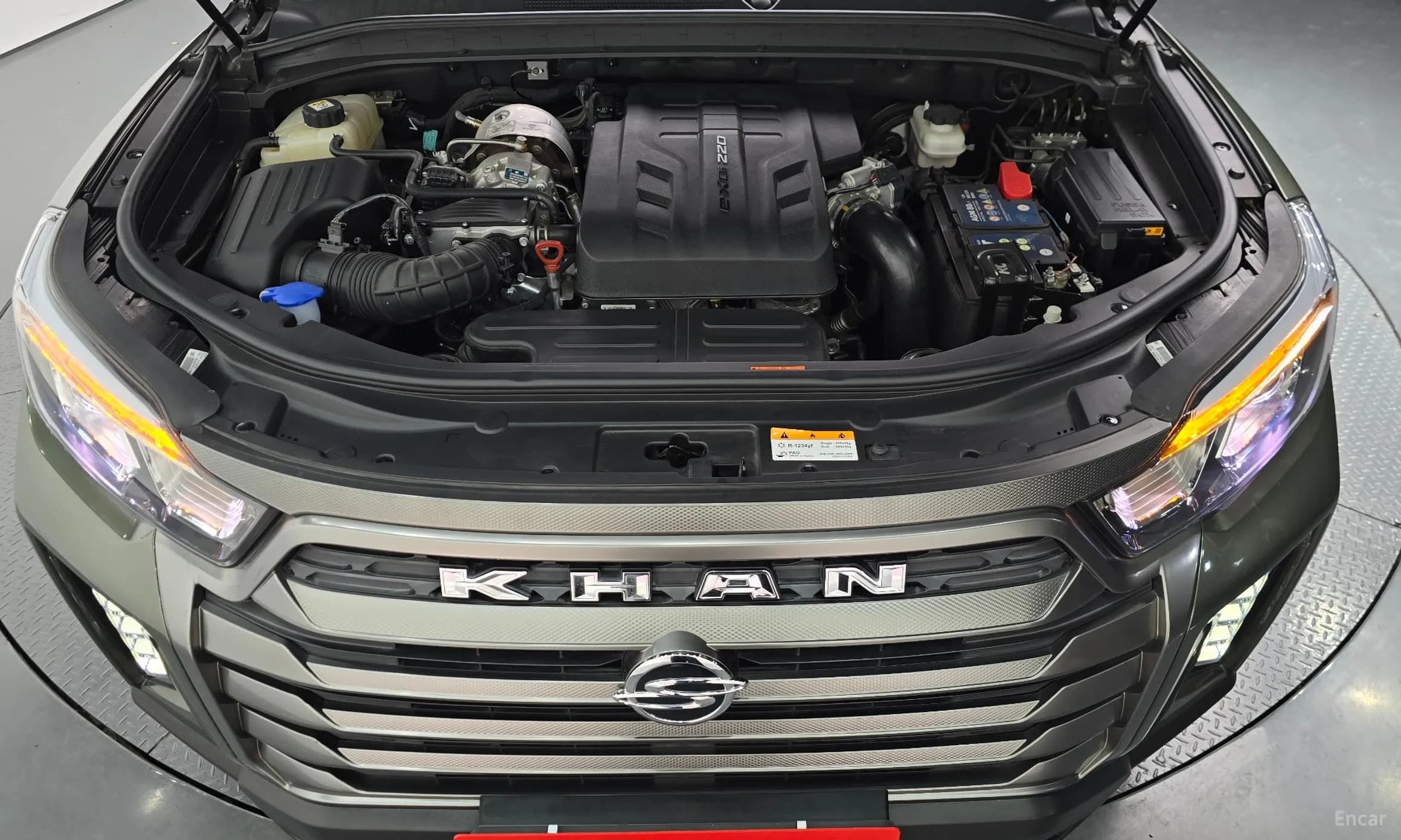 Rexton Sports Khan