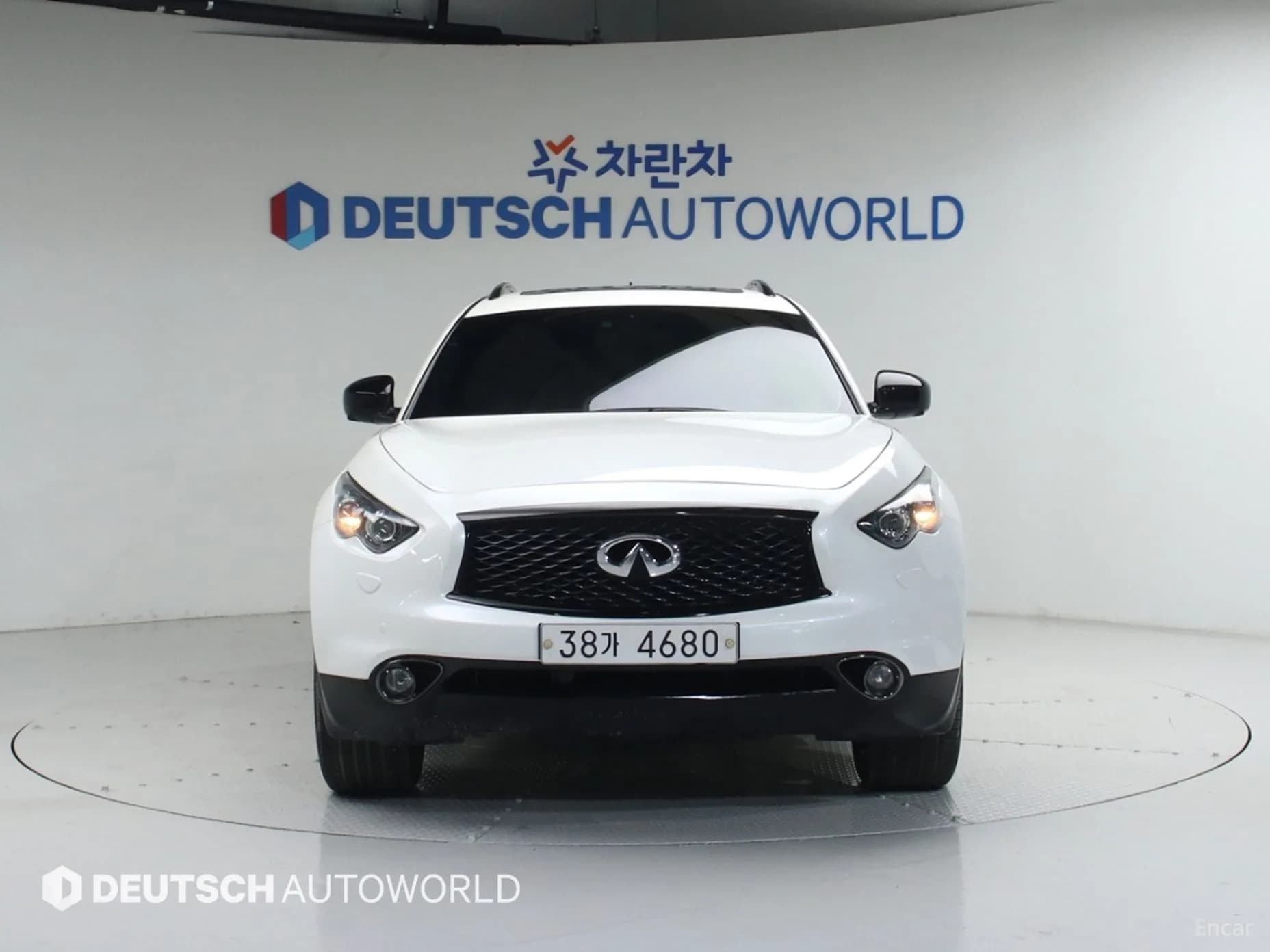 QX70