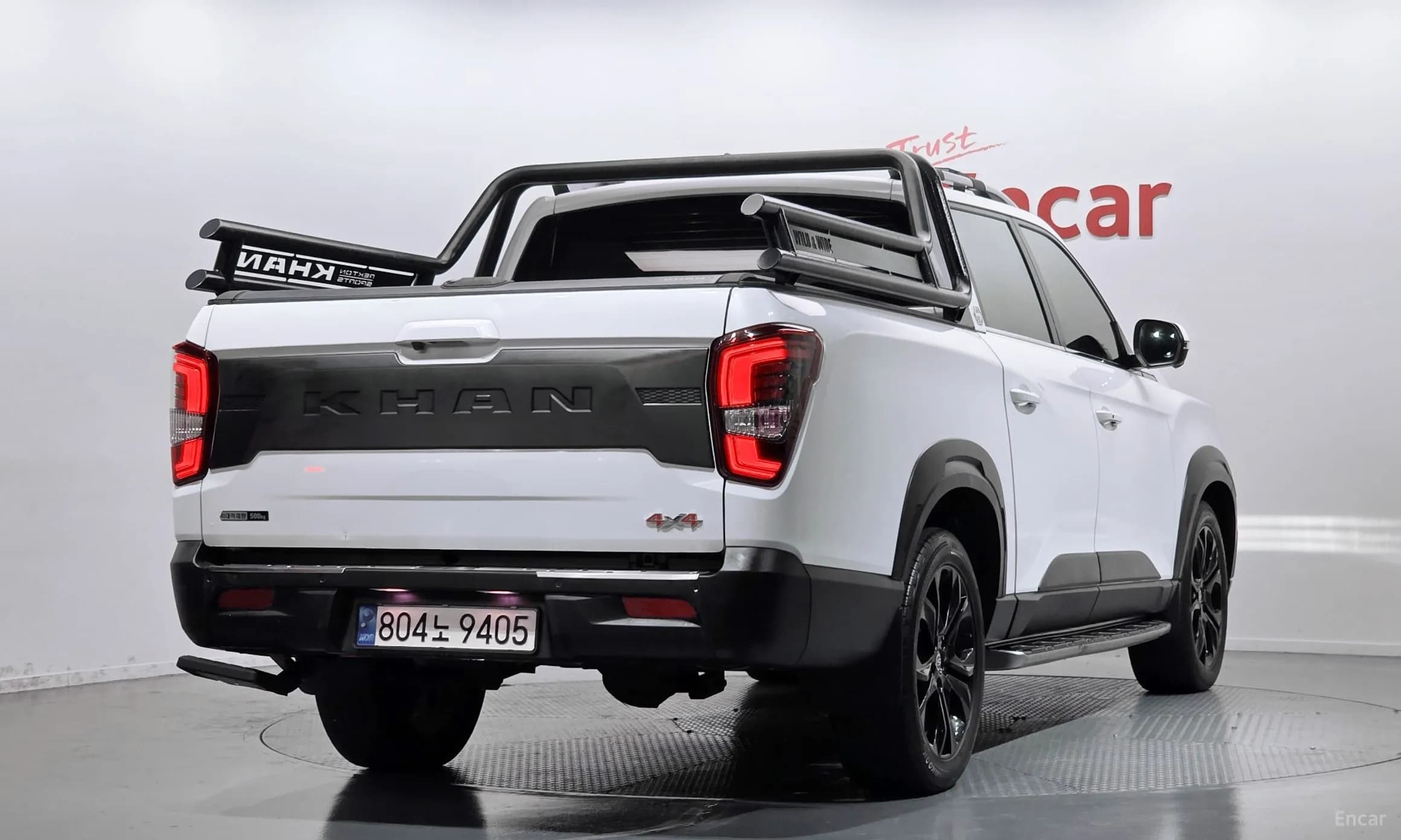 Rexton Sports Khan