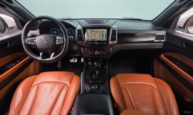 Rexton Sports Khan