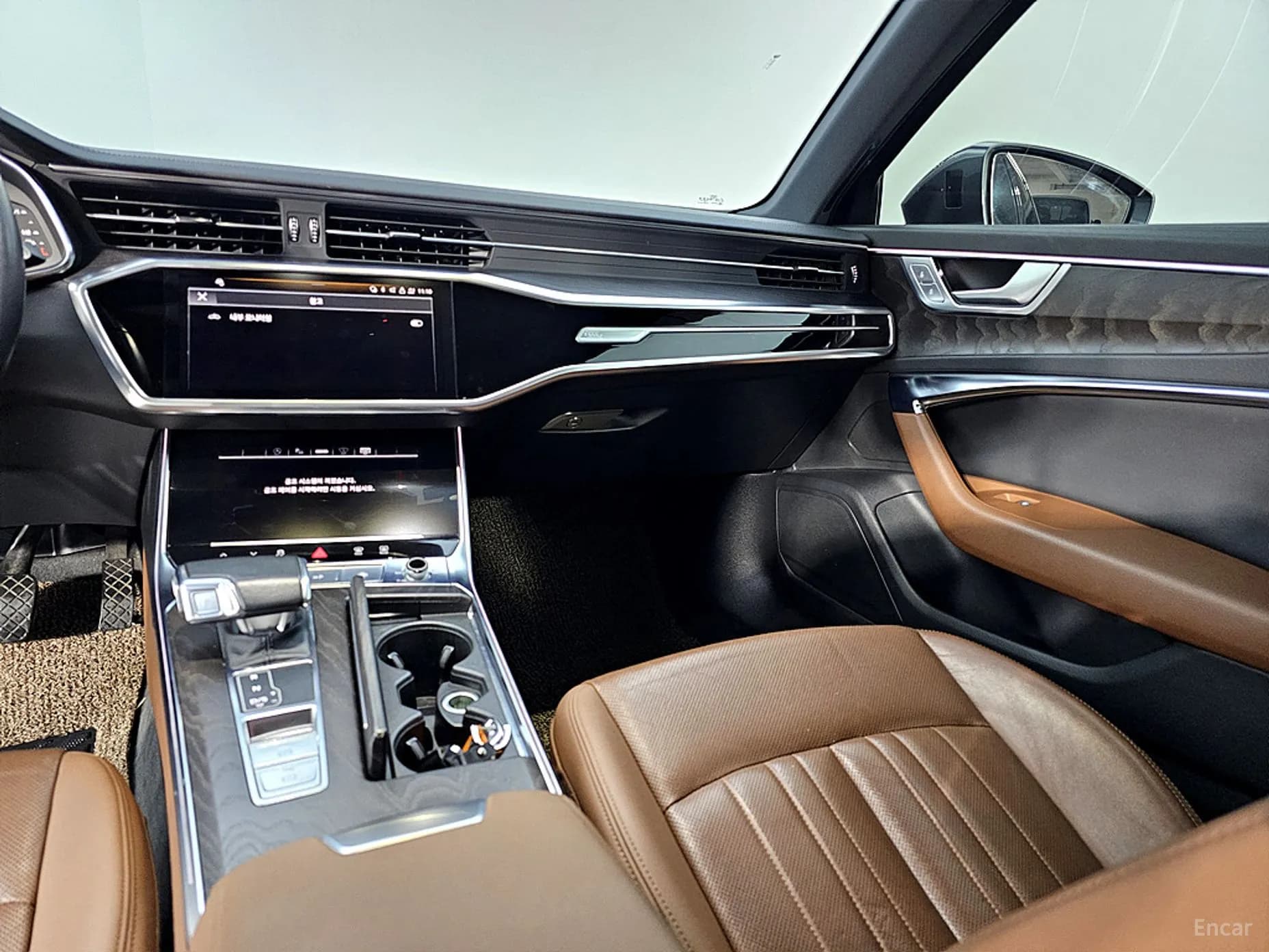 A6 (C8)