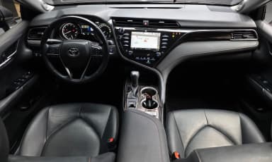 Camry (XV70)