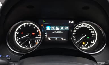 Camry (XV70)