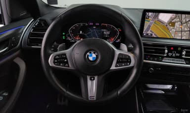 X4 (G02)