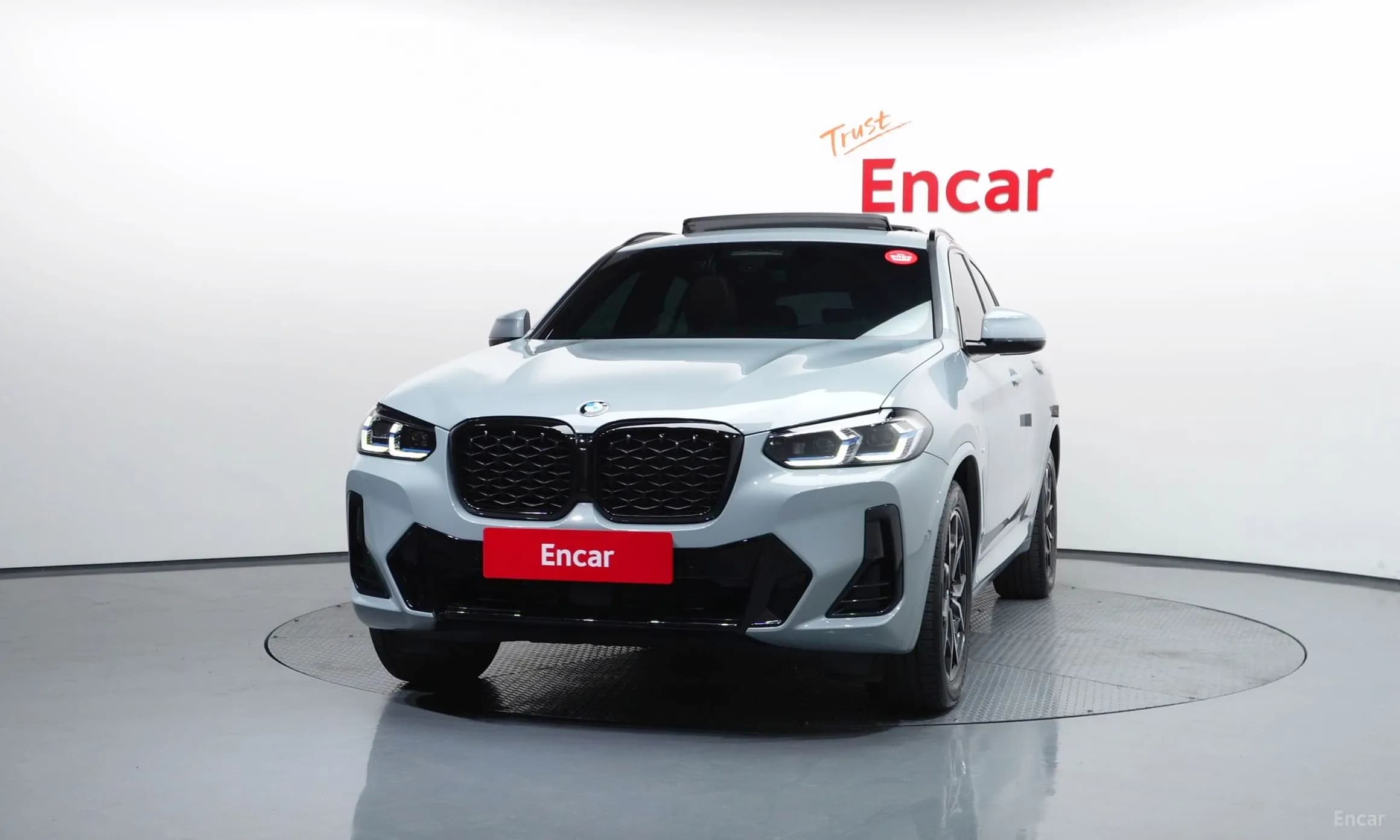X4 (G02)