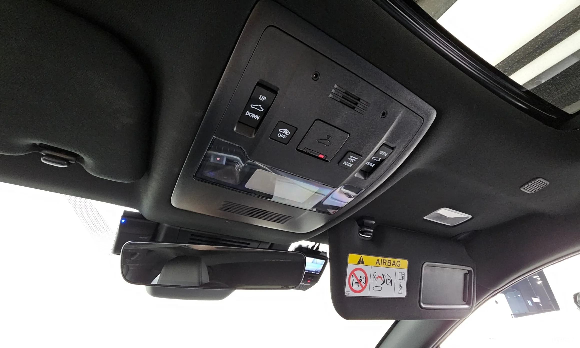 UX300h