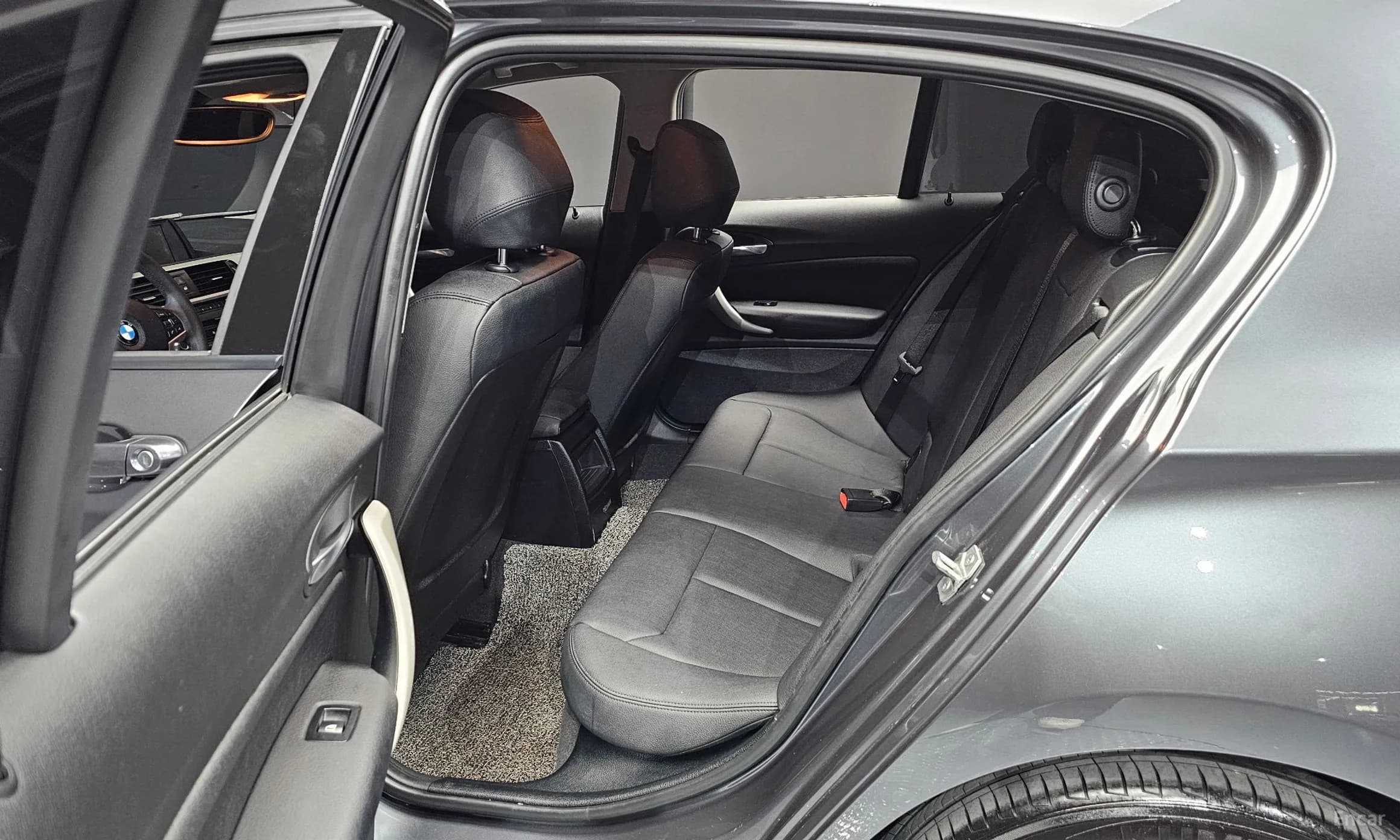 1 Series (F20)
