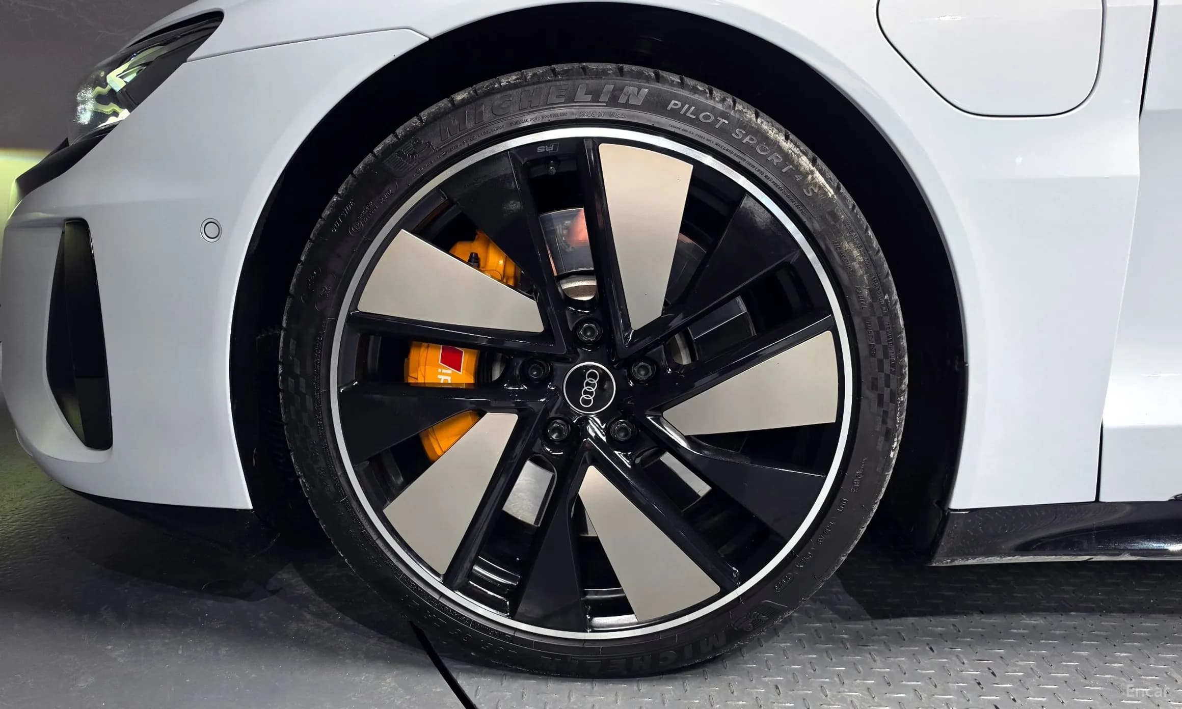 e-tron GT