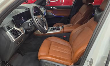 X7 (G07)