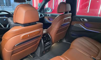 X7 (G07)