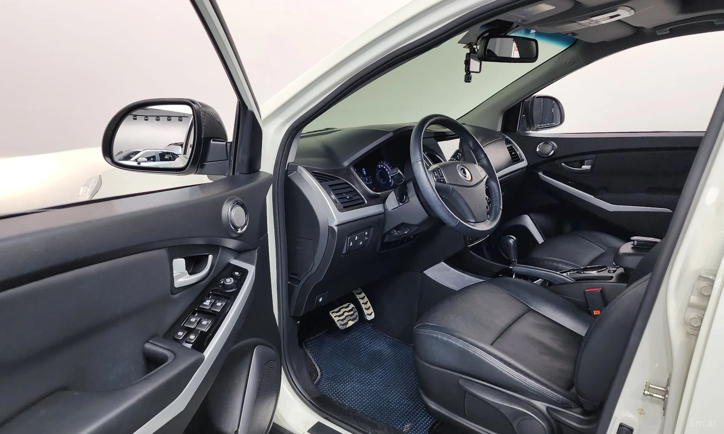 Korando C