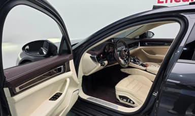 Panamera (971)
