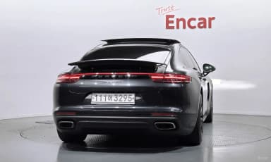 Panamera (971)