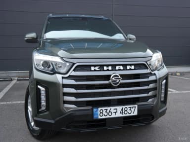 Rexton Sports Khan