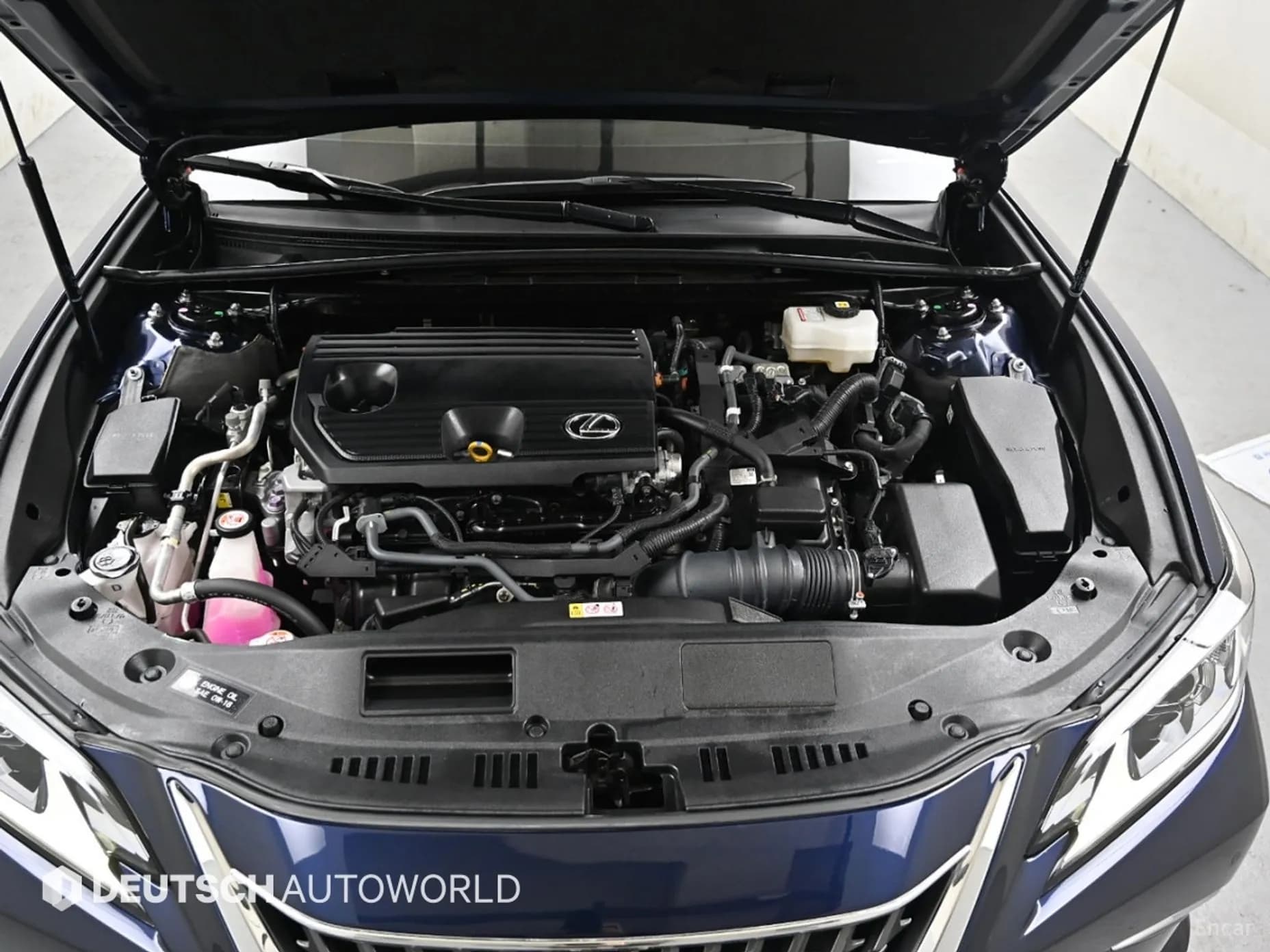 ES300h 7th Generation