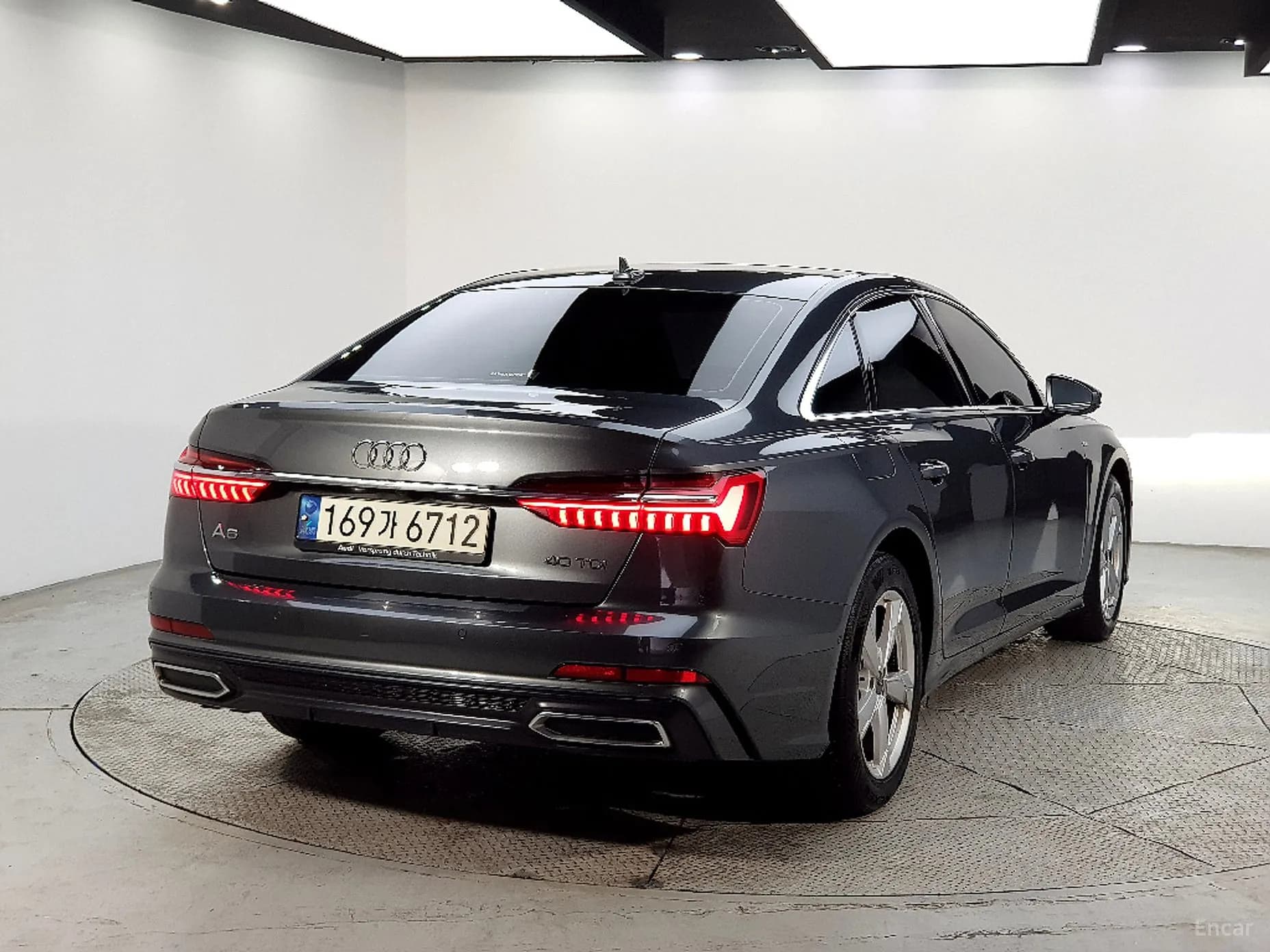A6 (C8)