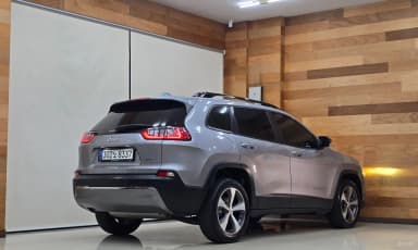 Cherokee (KL)