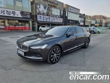 S90
