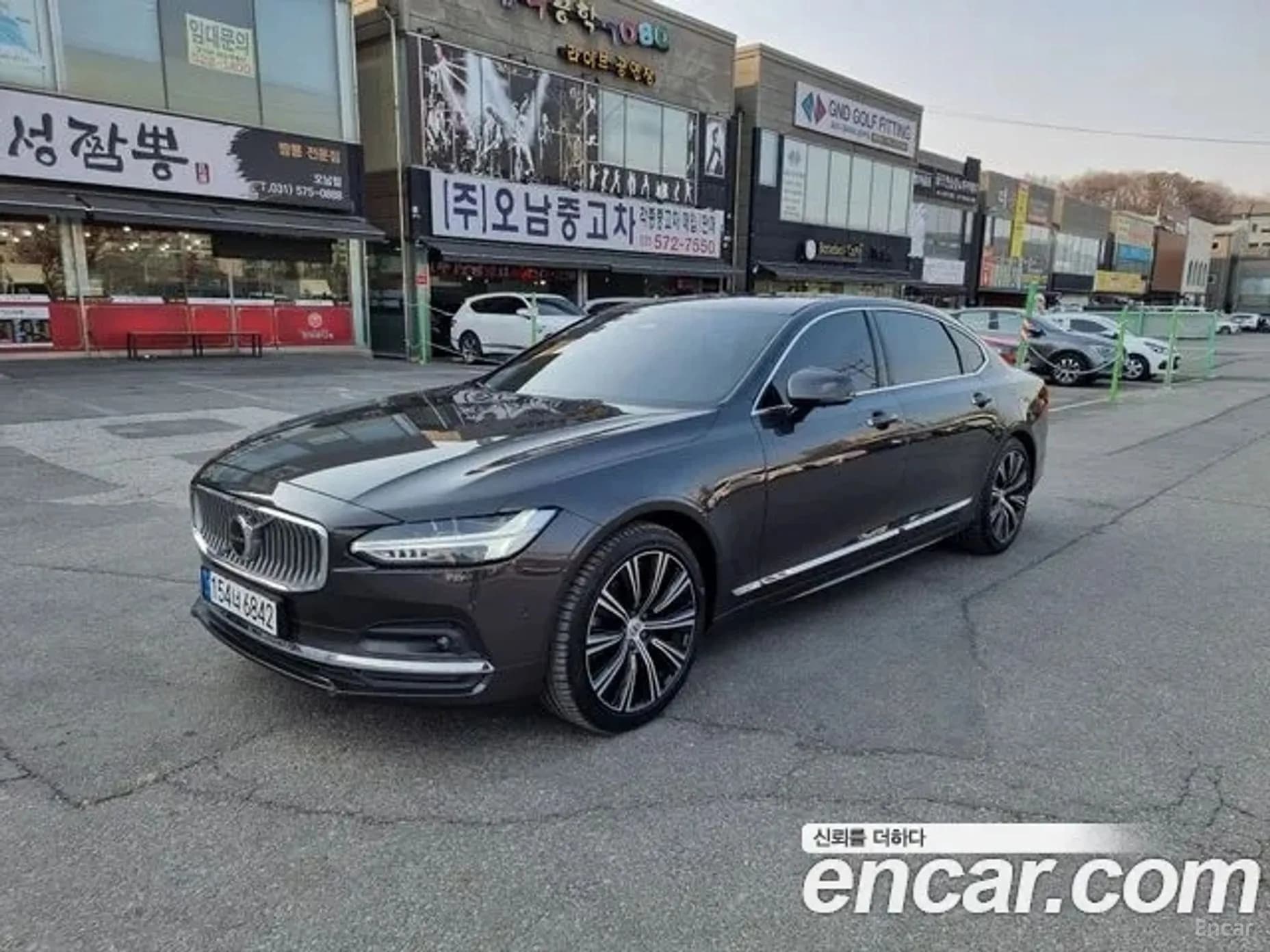 S90