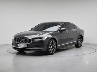 S90