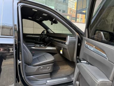 Escalade 5th Generation