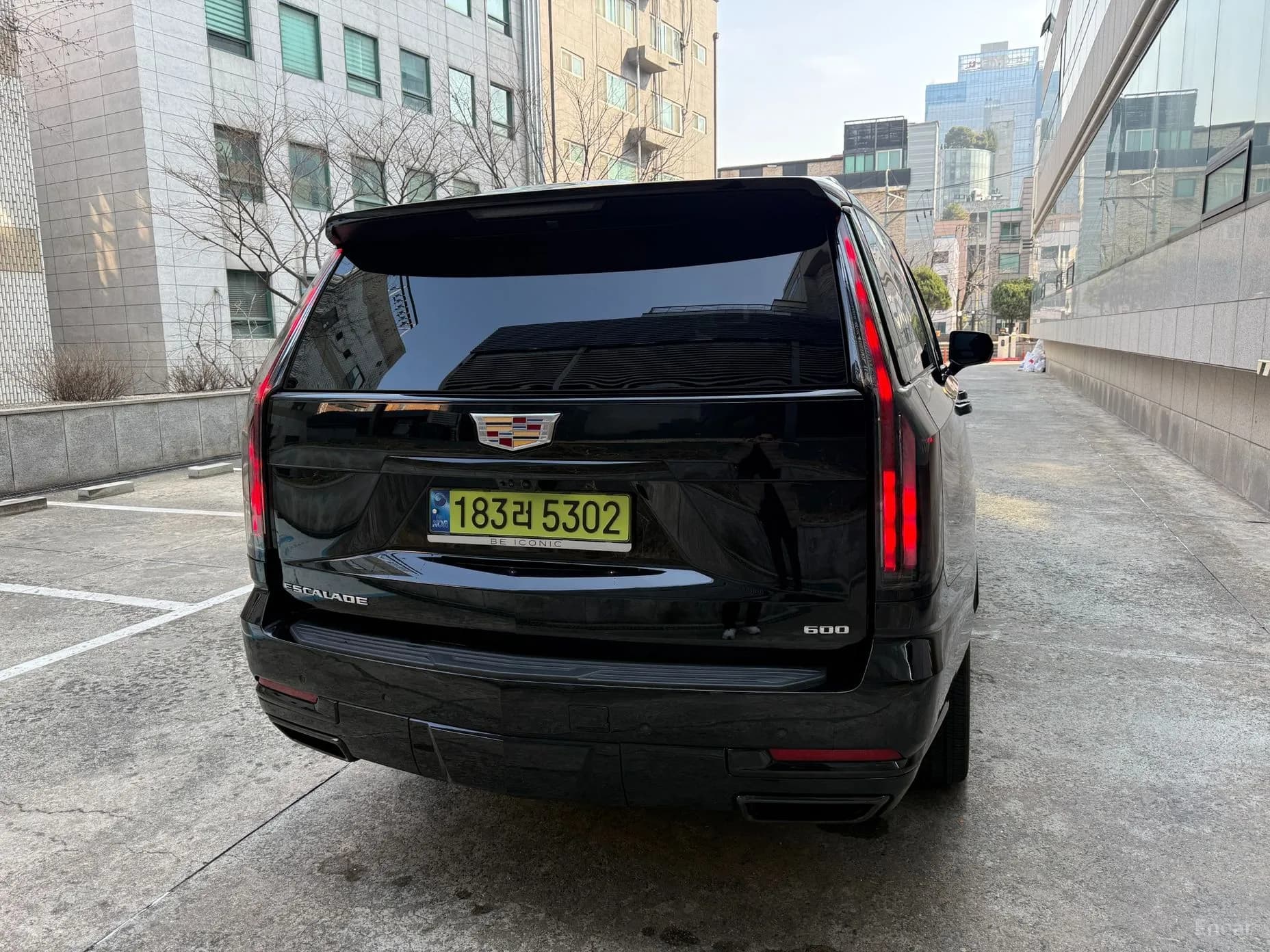 Escalade 5th Generation