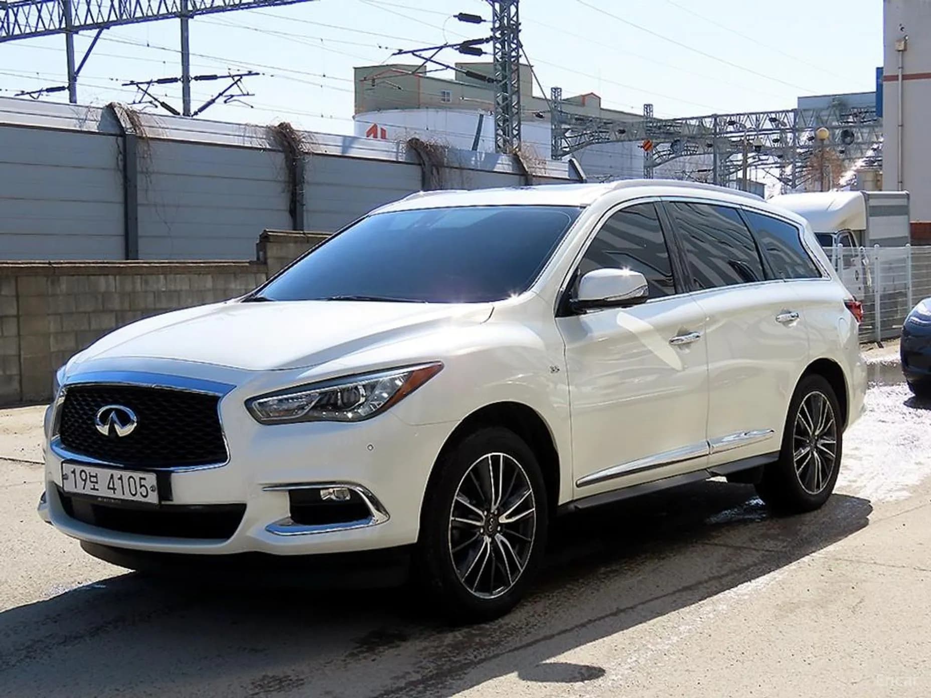 QX60